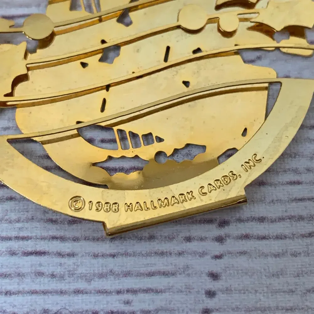 Vintage 1988 Hallmark Brass Trims Away In A Manger Christmas Ornament 3D Layered